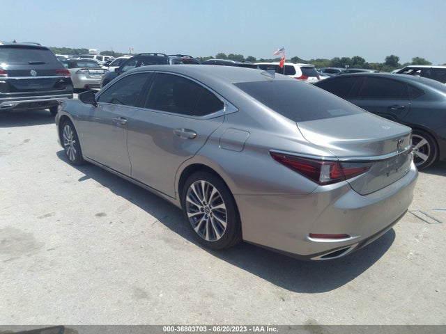 58ABZ1B1XKU032612 Lexus ES