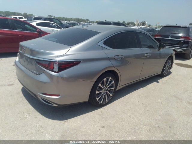 58ABZ1B1XKU032612 Lexus ES