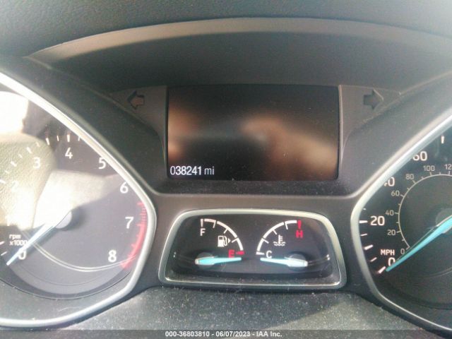 1FMCU9J9XHUC96180 Ford Escape Titanium