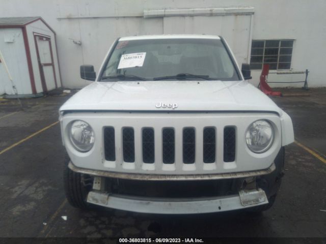 1C4NJRBB2GD508642 Jeep Patriot Sport