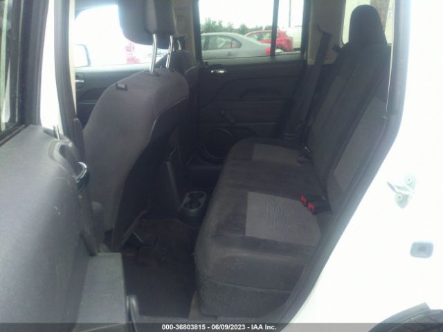 1C4NJRBB2GD508642 Jeep Patriot Sport