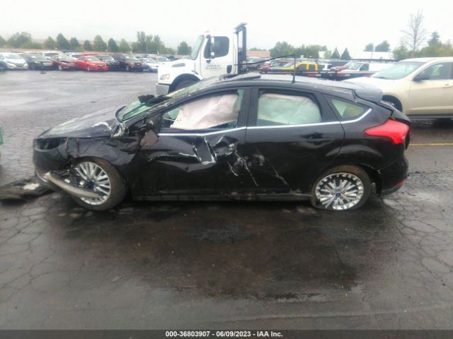 1FADP3N26JL261809 Ford Focus Titanium