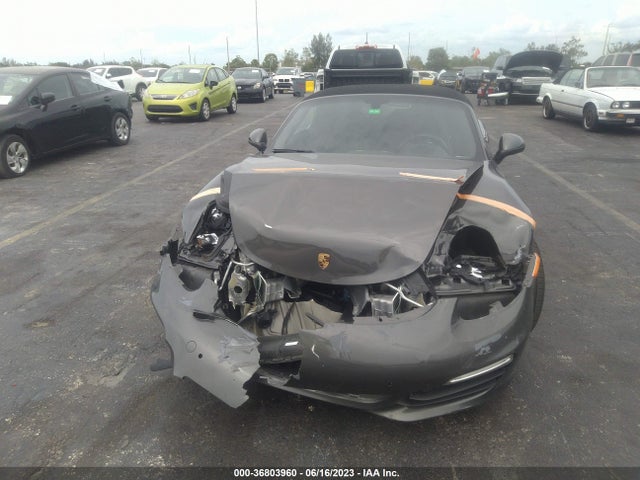 2016 Porsche Boxster, VIN: WP0CA2A83GS120514