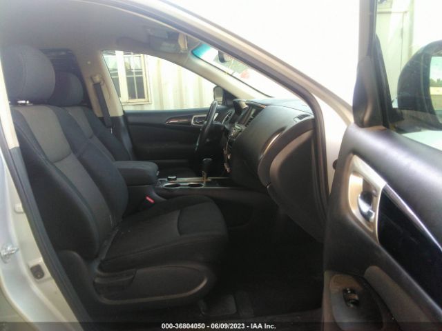 5N1DR2MM6HC630238 Nissan Pathfinder Sv