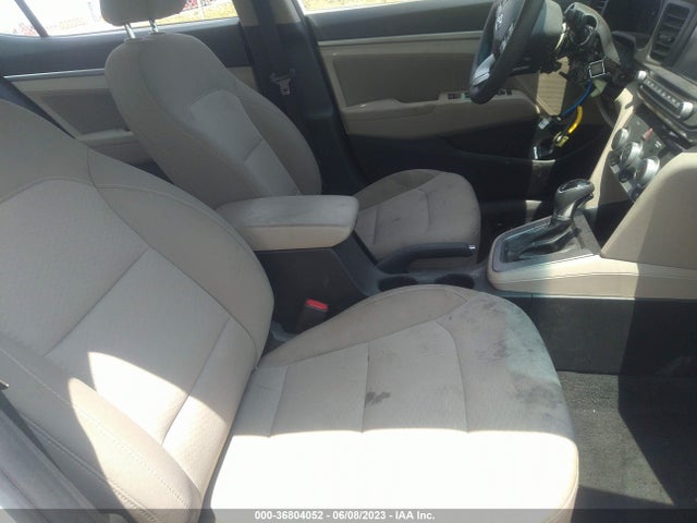 2019 HYUNDAI ELANTRA SEL VIN: 5NPD84LF1KH431938