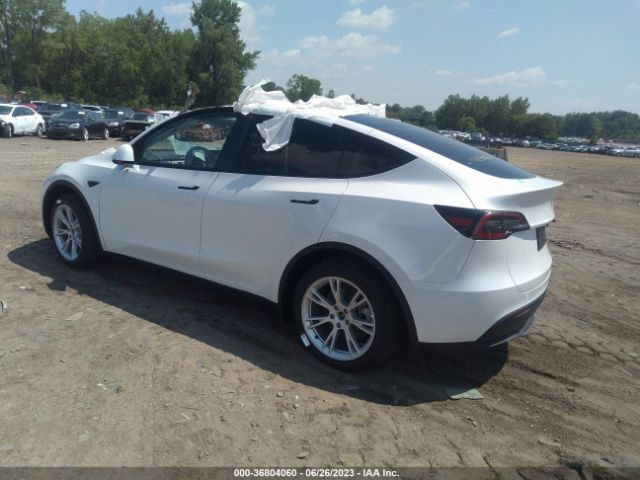7SAYGDEE0PF748207 Tesla Model Y Long Range