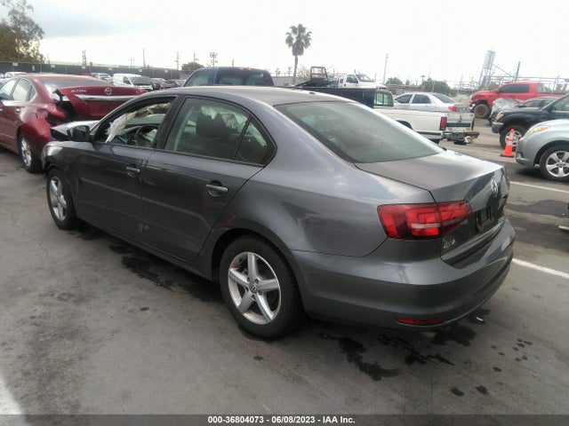 3VW267AJ4GM242558 Volkswagen Jetta Sedan 1.4t S
