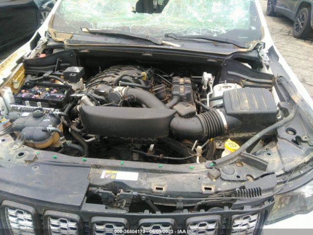 1C4RJEAG5JC228069 Jeep Grand Cherokee Altitude