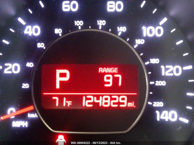 KNDJP3A58H7424069 KIA SOUL +