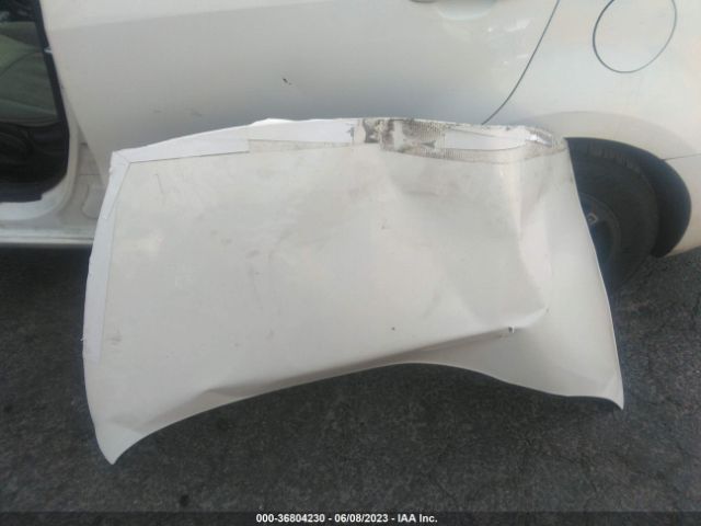 KNADM4A32E6352827 KIA RIO LX