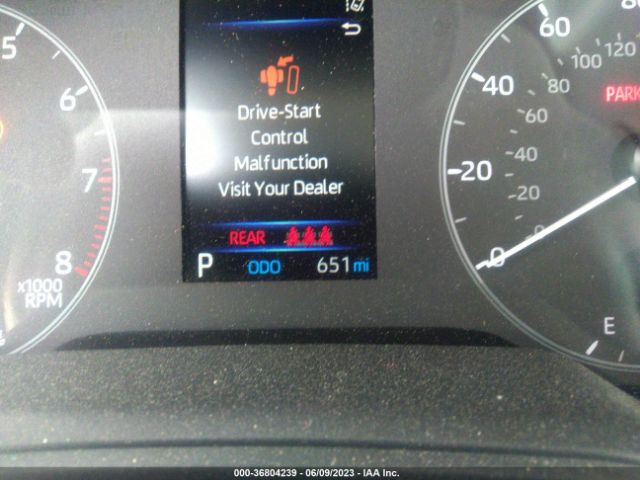 5YFB4MDE4PP027955 Toyota COROLLA LE