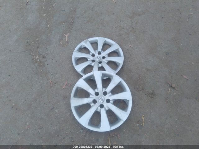 5YFB4MDE4PP027955 Toyota COROLLA LE