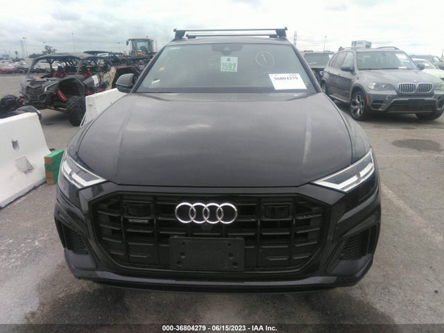 WA1EVAF13KD047039 Audi Q8 Premium Plus