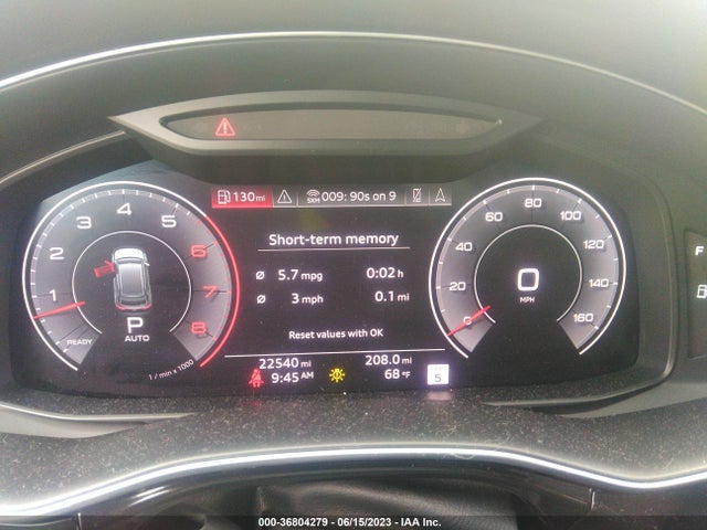 WA1EVAF13KD047039 Audi Q8 Premium Plus