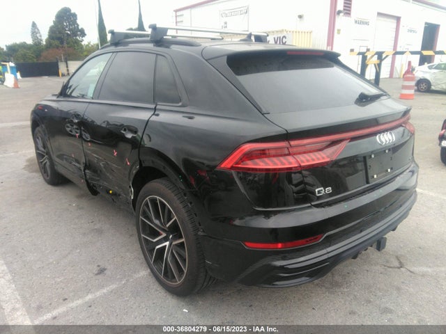 WA1EVAF13KD047039 Audi Q8 Premium Plus