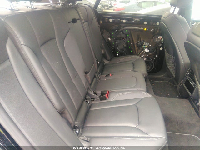 WA1EVAF13KD047039 Audi Q8 Premium Plus