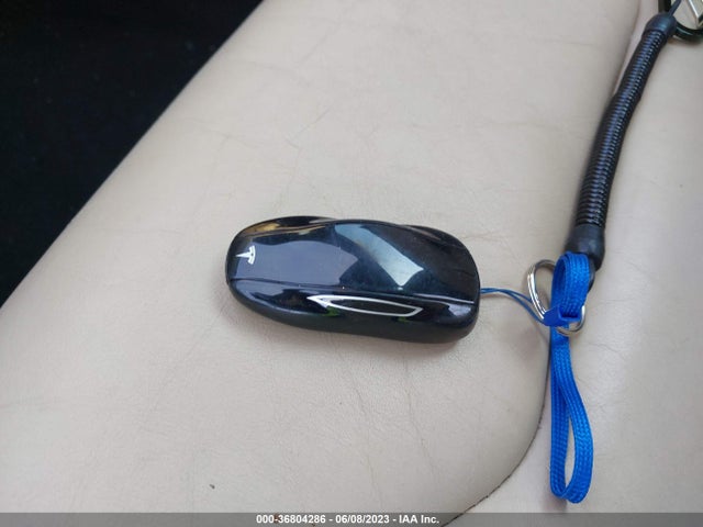 Tesla Model S 90d/70d/75d/60d/85d 2016 5YJSA1E2XGF157522 Image 11