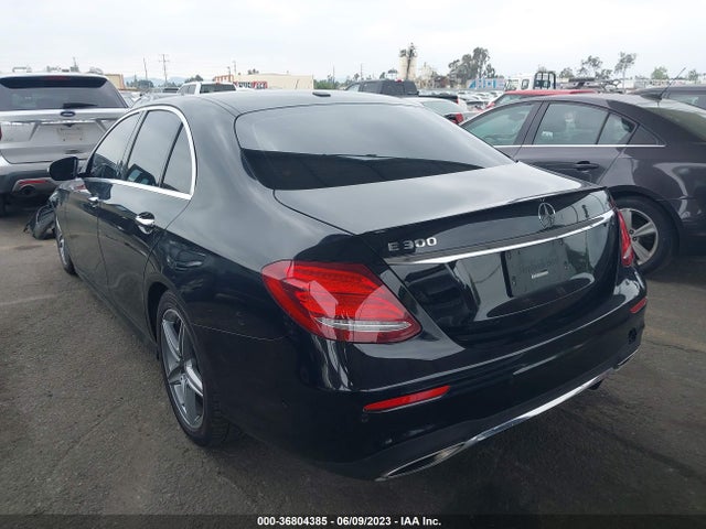 WDDZF4JB1HA045571 Mercedes-Benz E-class E 300