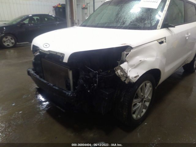 KNDJP3A56J7899807 KIA SOUL +