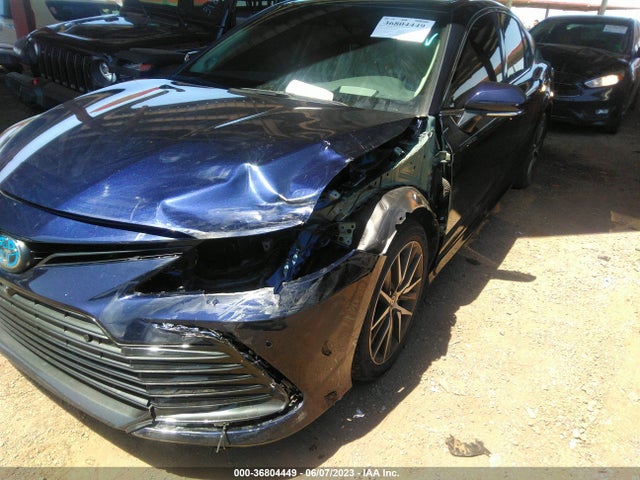 2021 TOYOTA CAMRY HYBRID XLE VIN: 4T1F31AK0MU566211