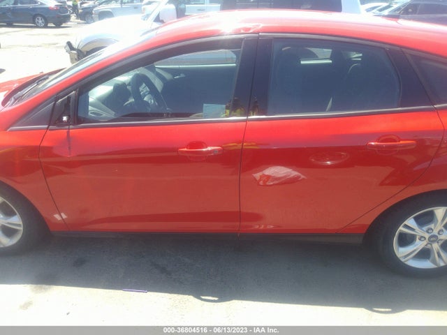 Ford FOCUS SE 2014 1FADP3K28EL139690 Image 14