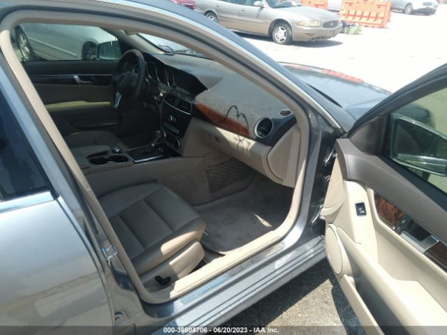 WDDGF4HB3EA961824 Mercedes-Benz C-class C 250