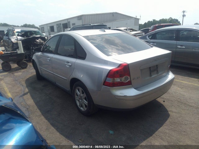2007 VOLVO S40 2.4L VIN: YV1MS382372272375