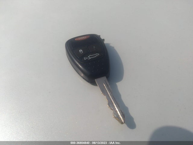 2005 JEEP LIBERTY SPORT VIN: 1J4GL48K05W599869