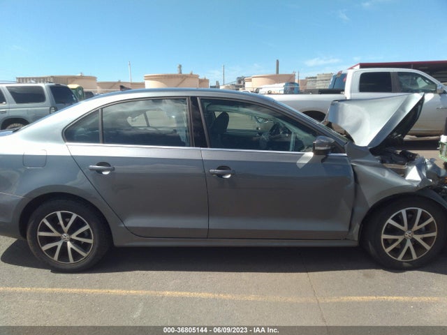 3VWDB7AJ1HM269643 Volkswagen Jetta 1.4t Se