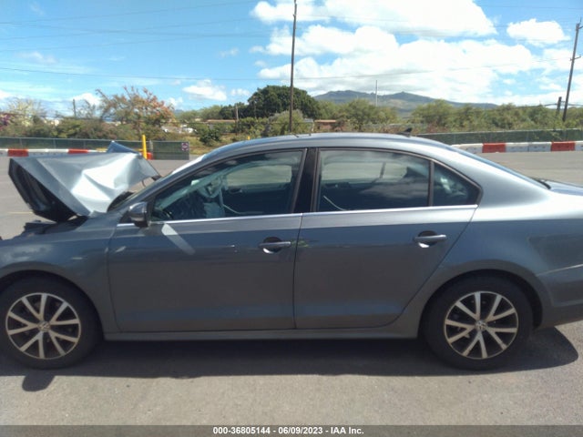 3VWDB7AJ1HM269643 Volkswagen Jetta 1.4t Se