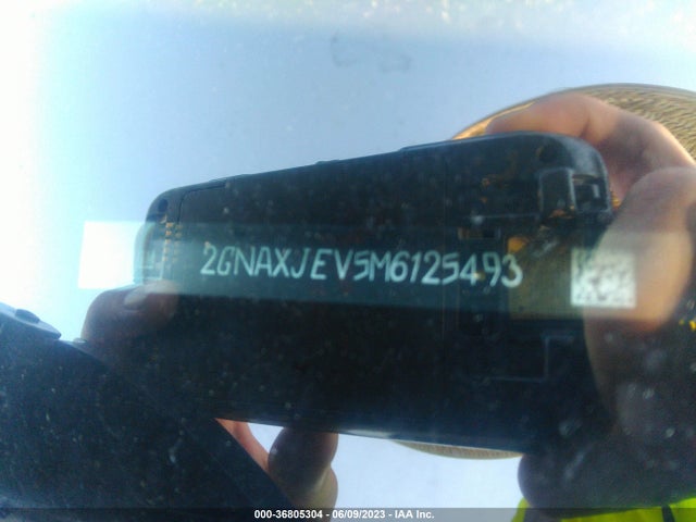 Chevrolet EQUINOX LT 2021 2GNAXJEV5M6125493 Image 9