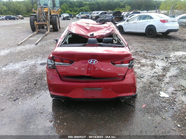 2018 HYUNDAI SONATA SPORT VIN: 5NPE34AF9JH715984