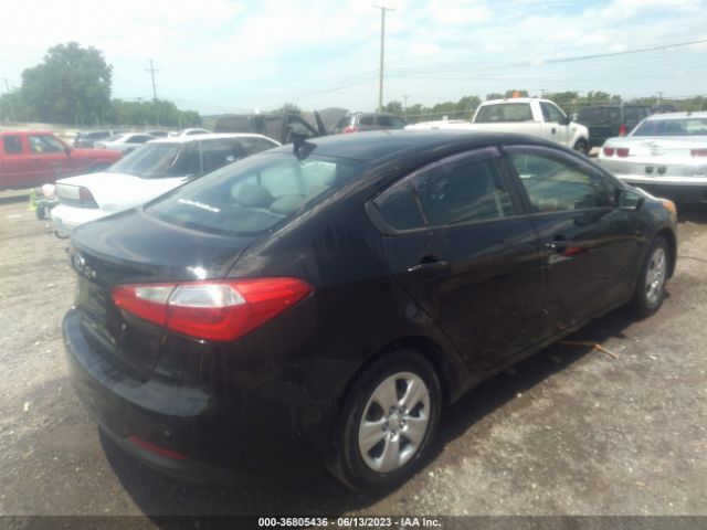 KNAFK4A60F5422728 KIA FORTE LX