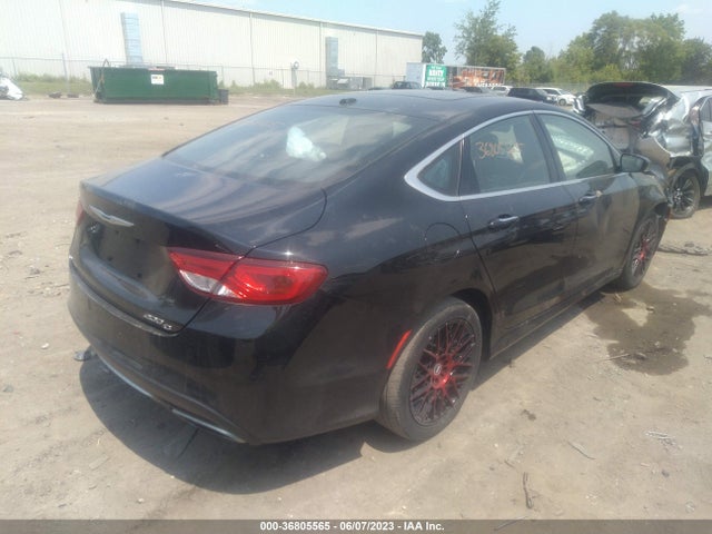 Chrysler 200 C 2015 1C3CCCCG2FN694074 Image 4