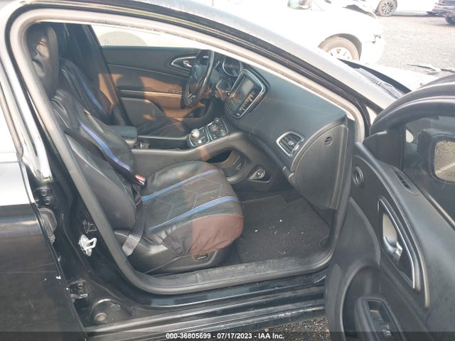 Chrysler 200 Limited Platinum 2017 1C3CCCAB0HN509417 Image 5