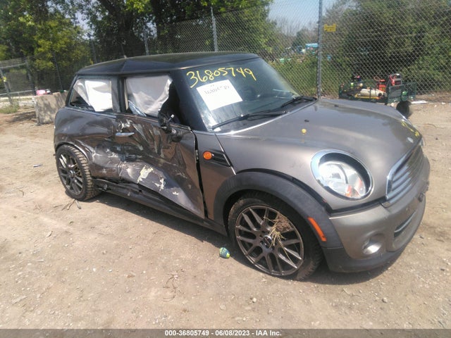 2012 MINI COOPER HARDTOP VIN: WMWSU3C5XCT261044