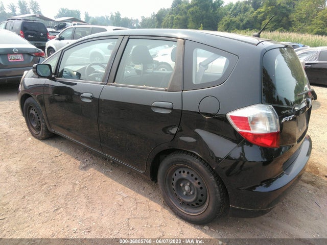 2013 HONDA FIT VIN: JHMGE8H39DC039766