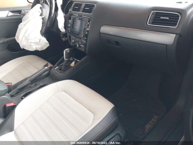 3VWD17AJ3GM298367 Volkswagen Jetta Sedan 1.8t Sport
