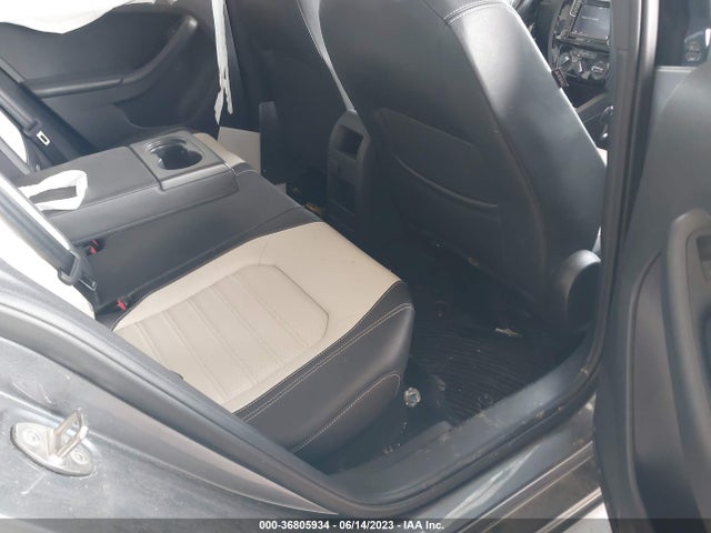 3VWD17AJ3GM298367 Volkswagen Jetta Sedan 1.8t Sport