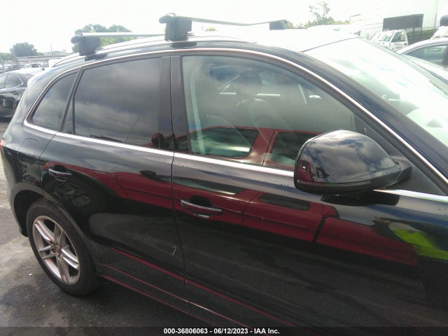 WA1DGAFP7EA120431 Audi Q5 Premium Plus