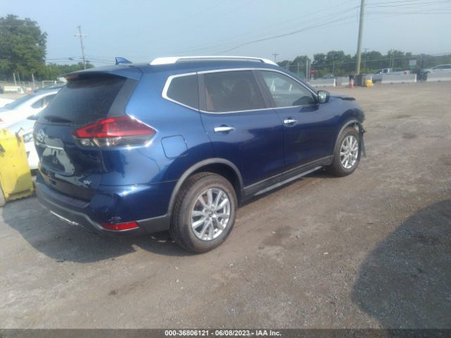 KNMAT2MTXJP512563 Nissan ROGUE SV
