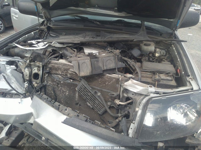 2004 TOYOTA 4RUNNER SR5 VIN: JTEBT14R648012929
