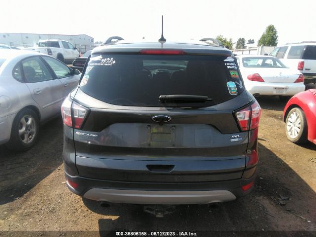 1FMCU9HD4JUA47194 Ford ESCAPE SEL