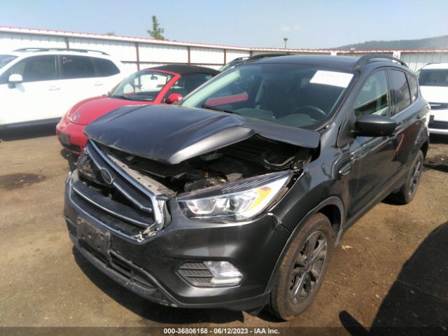 1FMCU9HD4JUA47194 Ford ESCAPE SEL