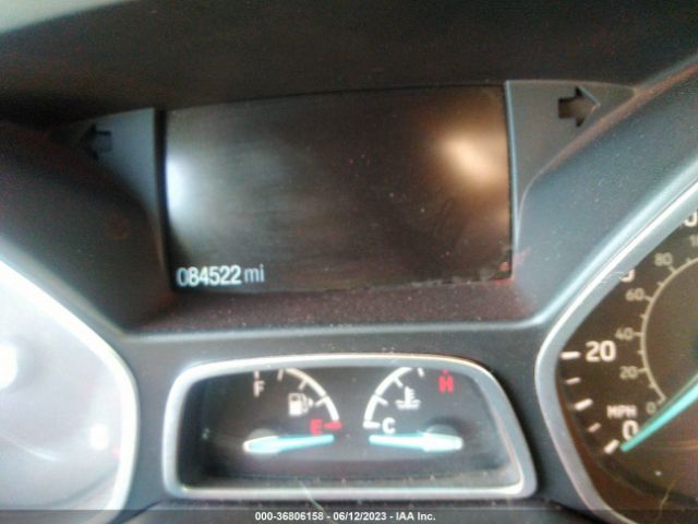 1FMCU9HD4JUA47194 Ford ESCAPE SEL