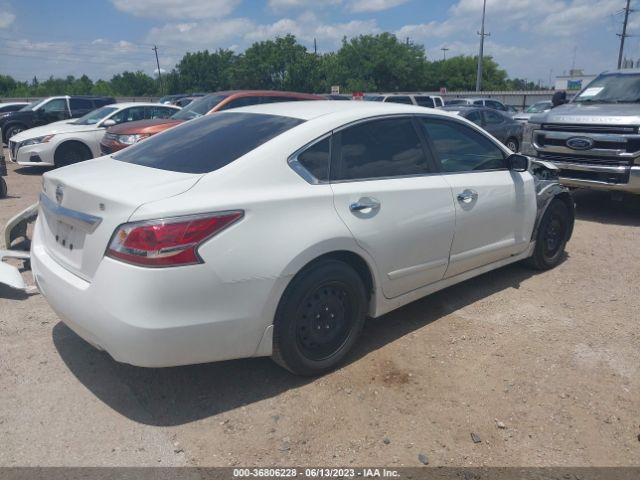 1N4AL3AP7FN391822 Nissan Altima 2.5 S