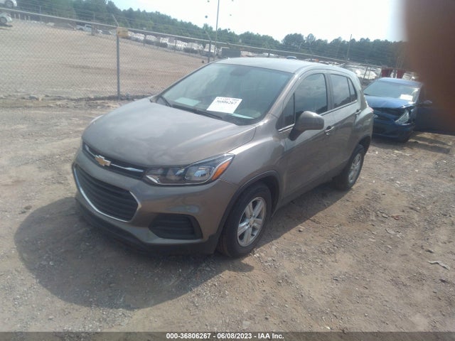 Chevrolet TRAX LS 2021 KL7CJNSBXMB354282 Image 2