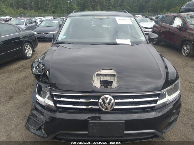 3VV2B7AX4JM166173 Volkswagen TIGUAN SE