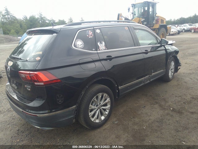 3VV2B7AX4JM166173 Volkswagen TIGUAN SE