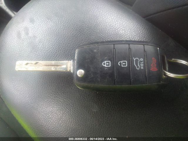KNDJN2A29K7680654 KIA Soul Base